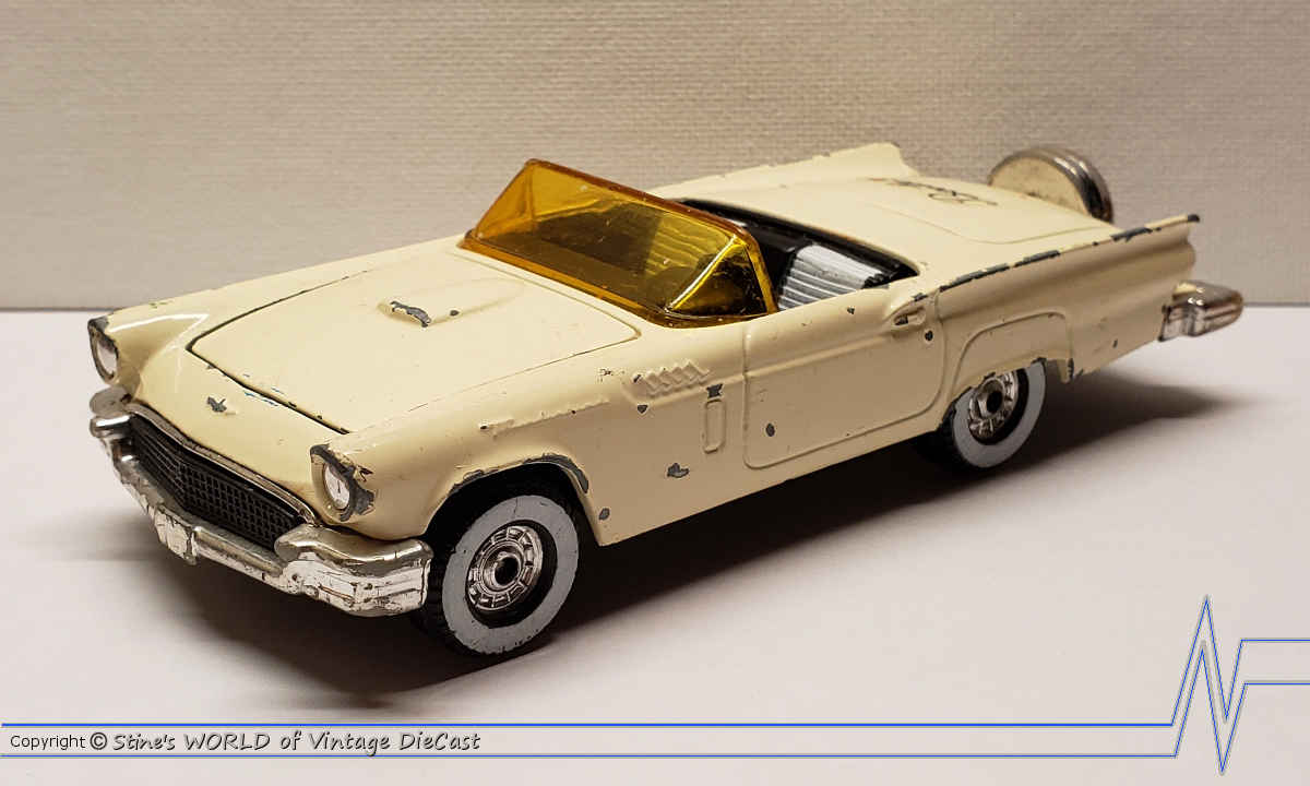 Corgi 801 Ford Thunderbird Convertible