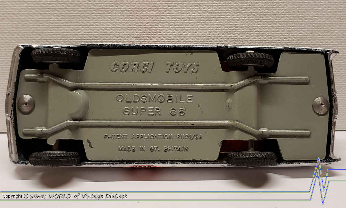 Corgi Toys 237 – Oldsmobile Super 88 – Échelle 1:43 – Bon état
