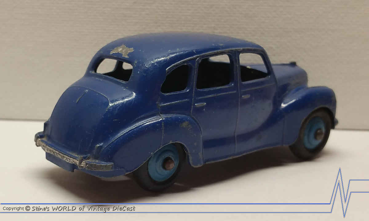 DINKY TOYS 40D/152 AUSTIN DEVON SALOON
